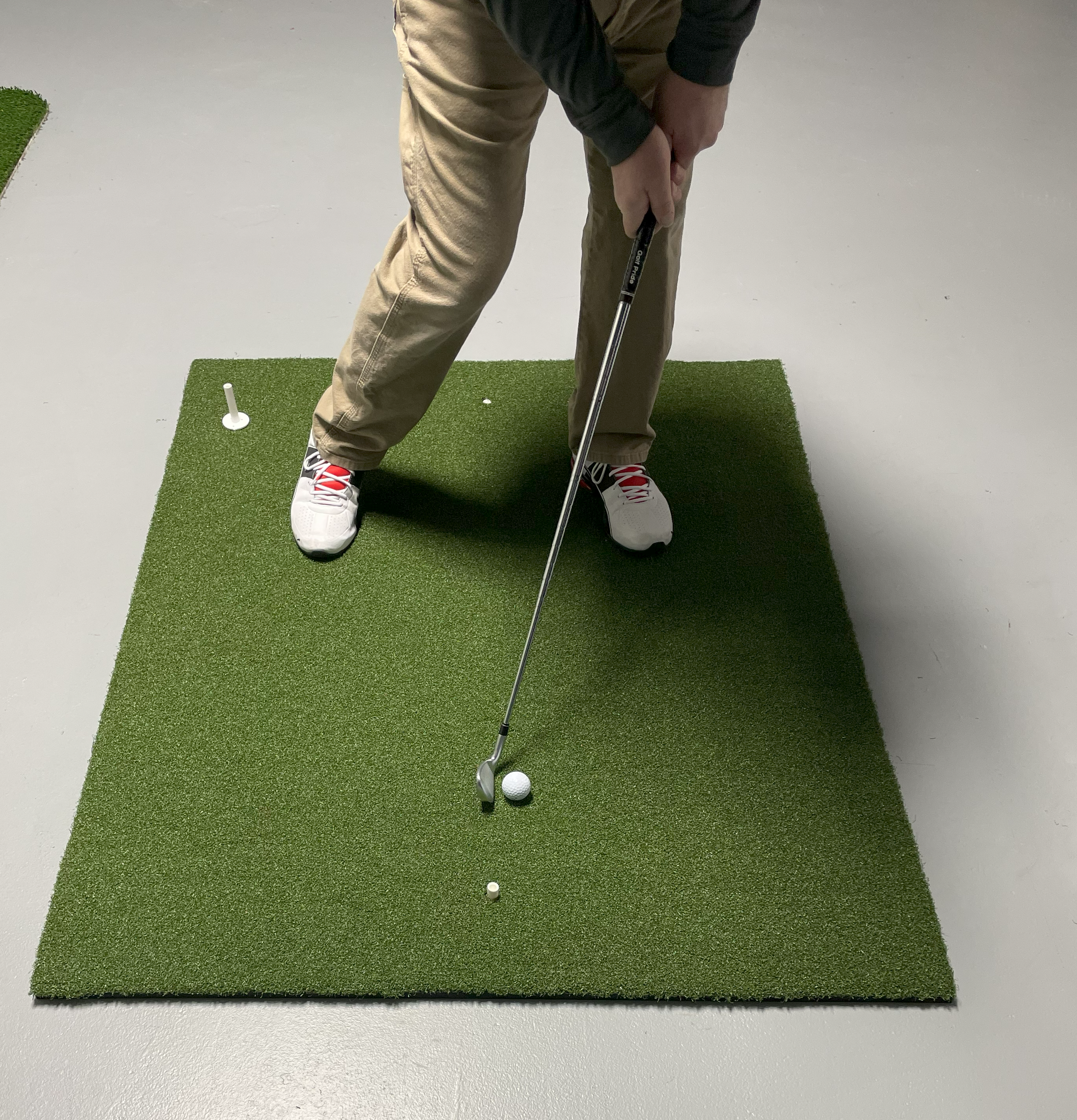 Big Moss True Launch 5′ x 5′ Golf Hitting Mat