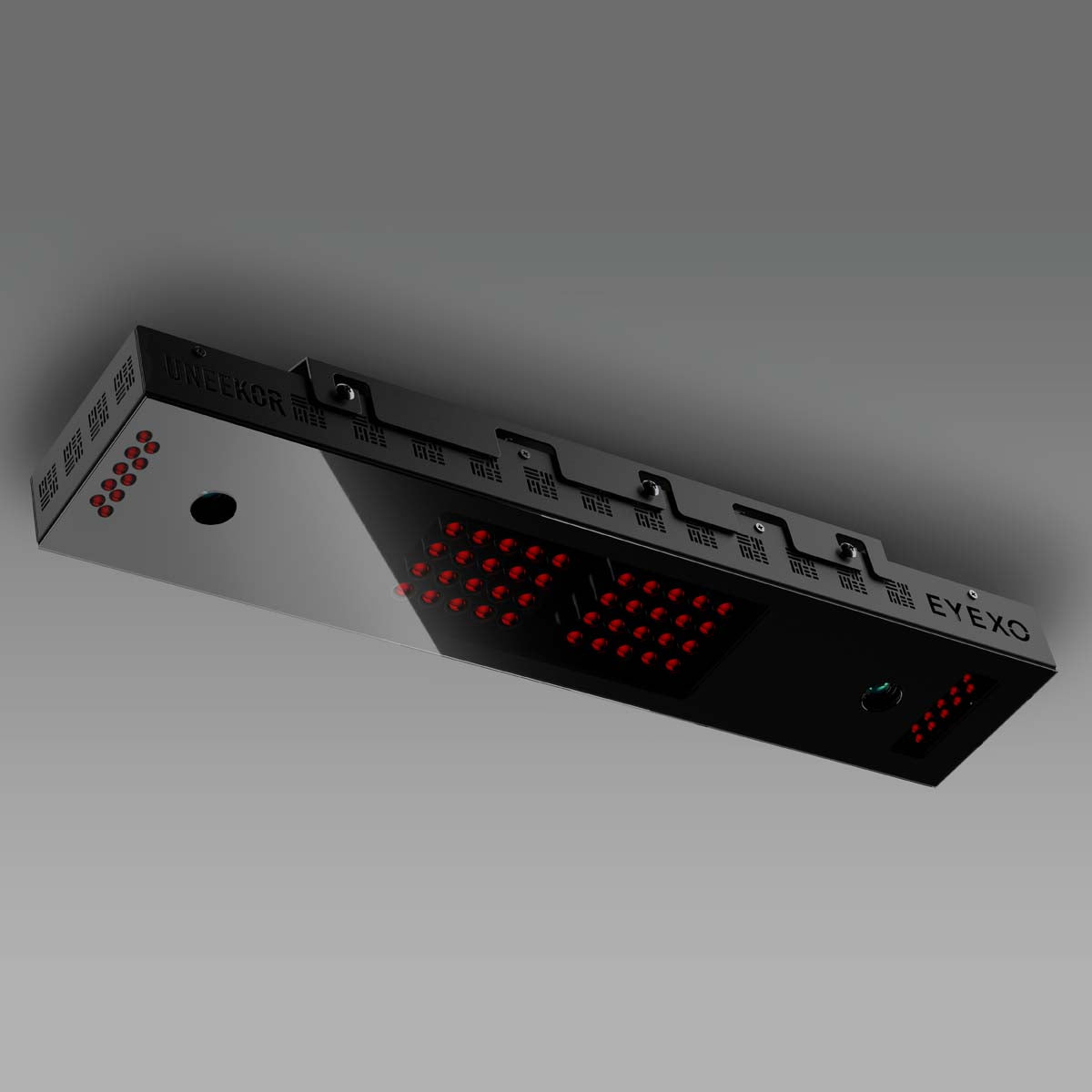 EYE XO Launch Monitor