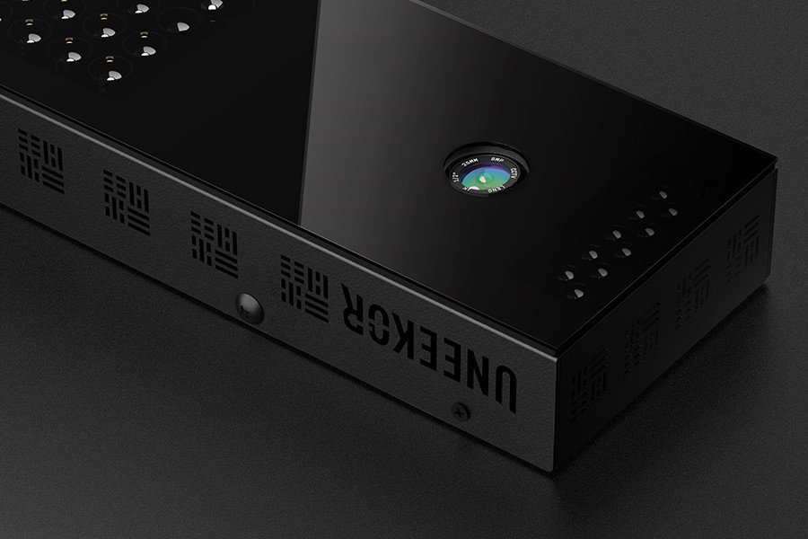 Uneekor EYE XO Golf Launch Monitor & Simulator – Ceiling-Mounted, Premium Accuracy