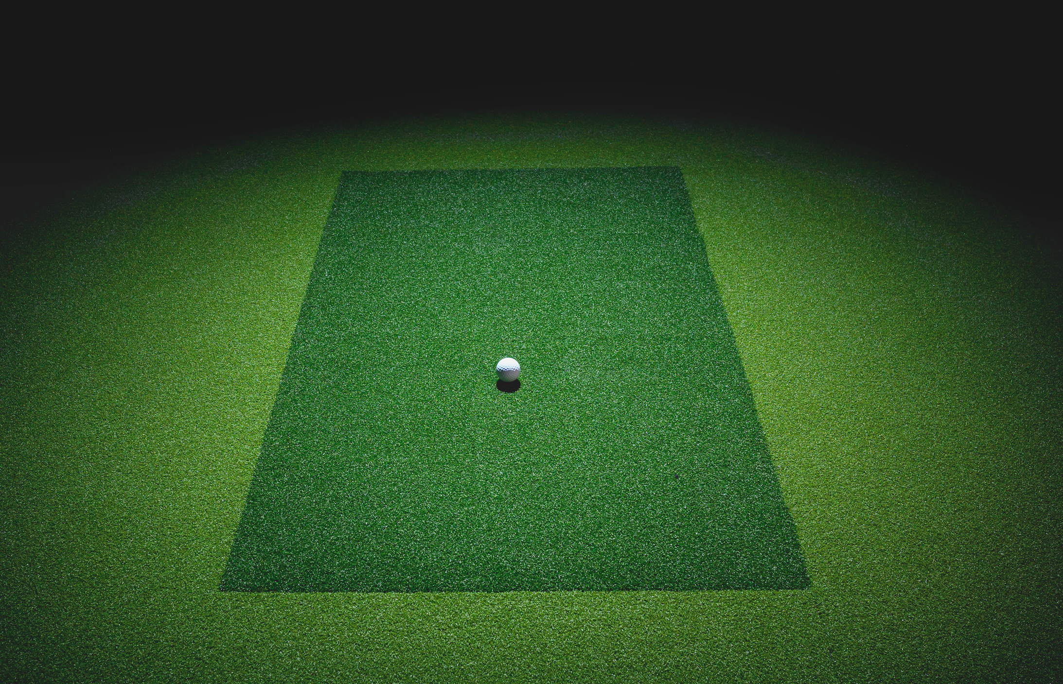 GolfIn SIMBOOTH 1 Golf Simulator Enclosure